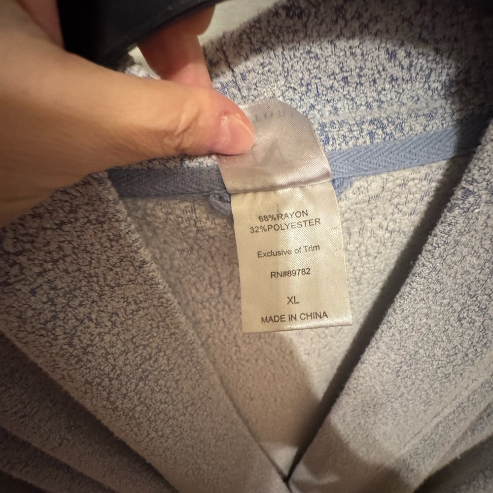 Natori Light Gray/Blue Robe - Picture 3 of 3